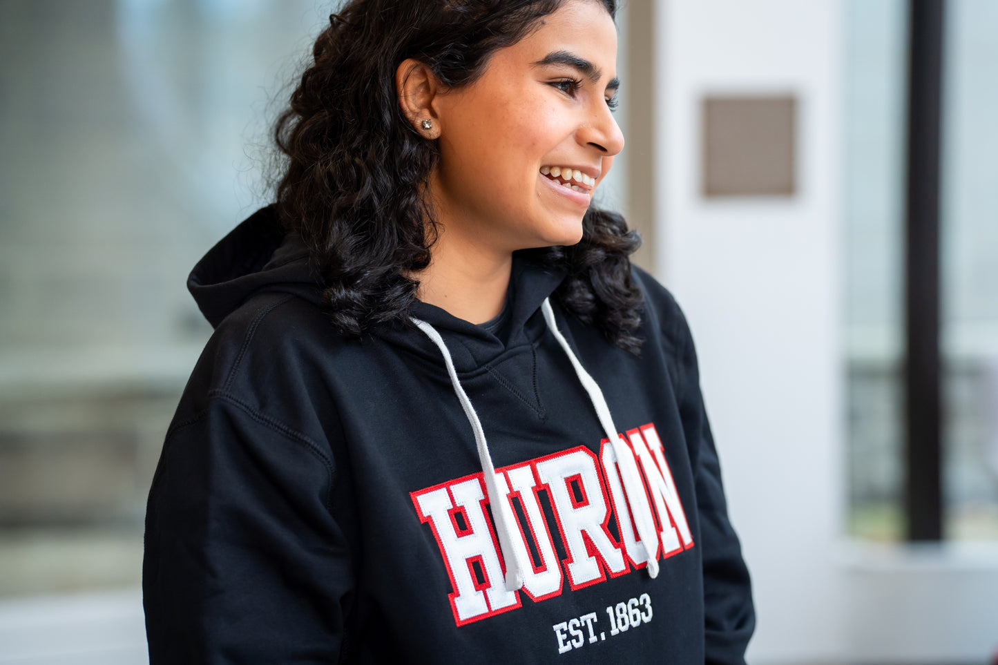 "HURON" Hoodie - Black